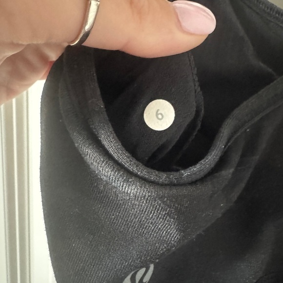 Lululemon Athletic Top Black Women's Top Size 6 - Picture 4 of 4
